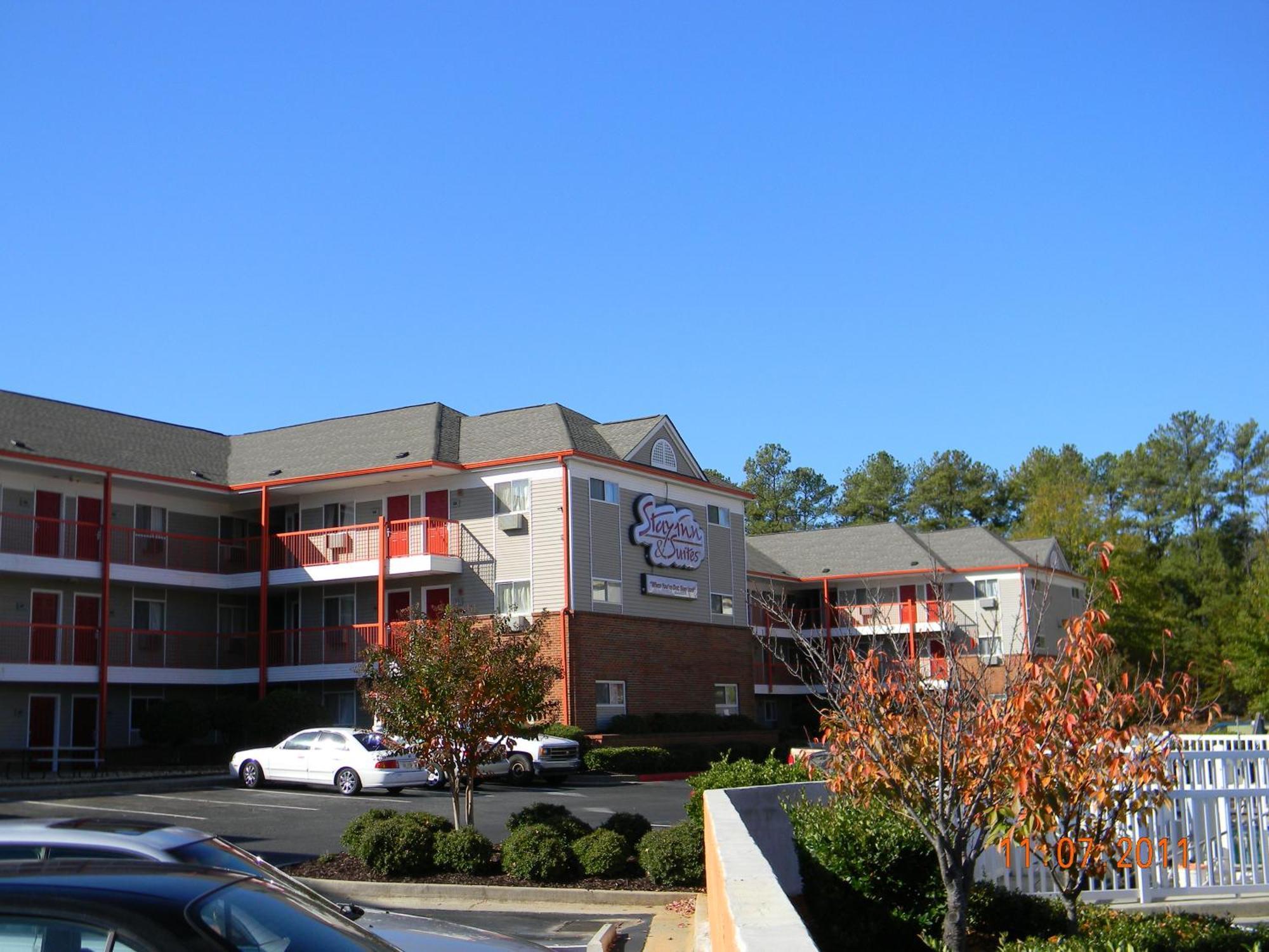 Stay Inn & Suites - Stockbridge Luaran gambar